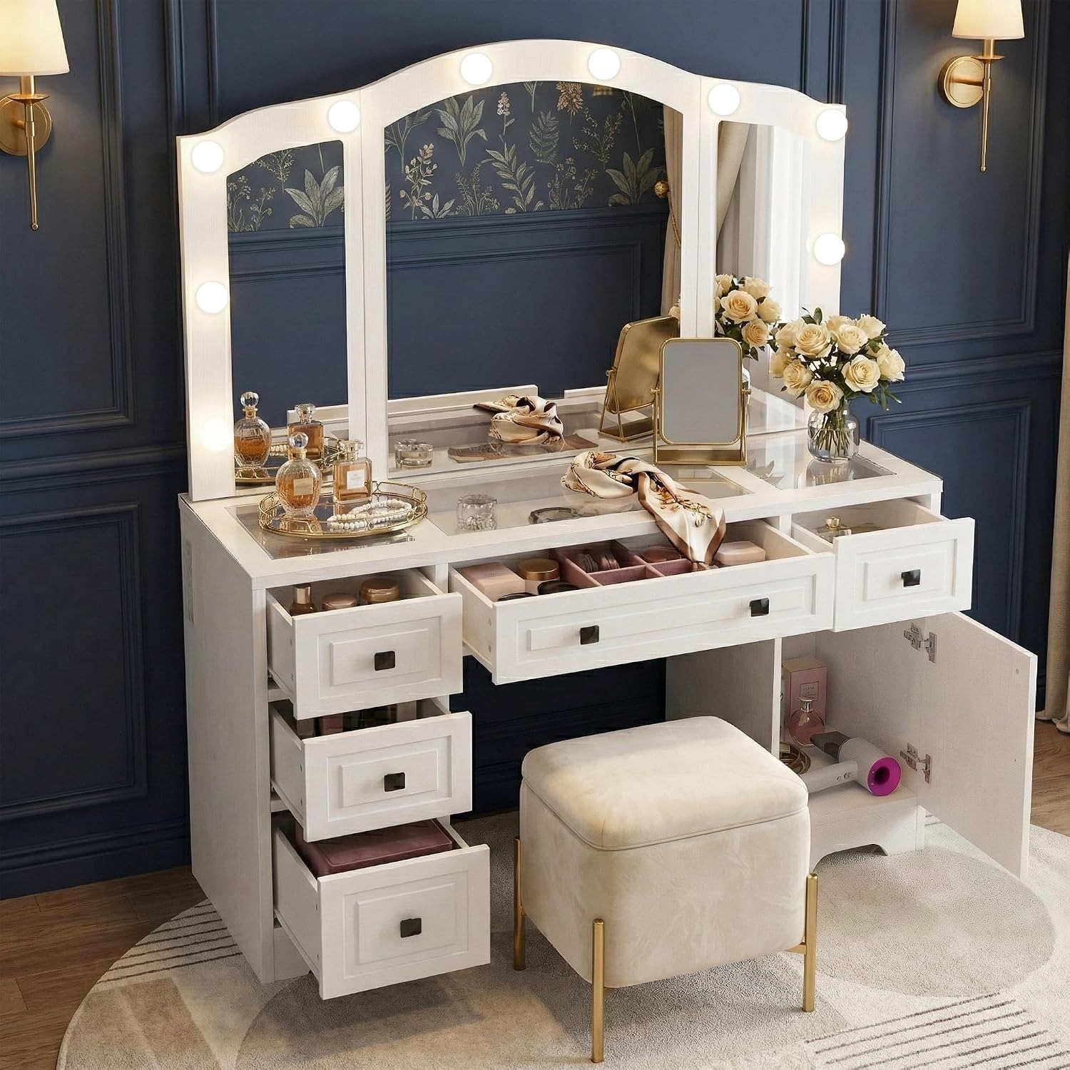 Oświetlona toaletka, trzyczęśc – Dressing Table Vanity With Lighted Mirror recenzja i cena